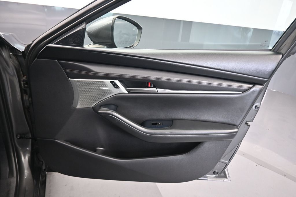 Used 2019 MAZDA MAZDA3 Sedan w/ Preferred Package FWD image 36