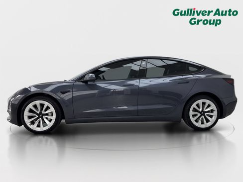 Used 2023 Tesla Model 3 Long Range AWD/4WD image 3
