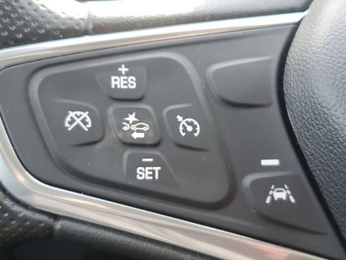 Certified 2022 Chevrolet Equinox LT image 11