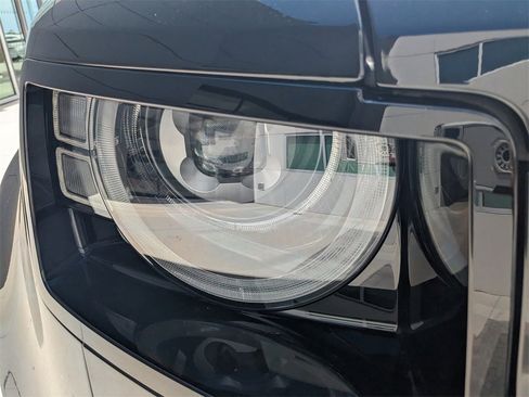 New 2025 Land Rover Defender 130 S image 9