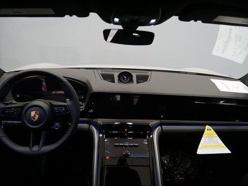 New 2026 Porsche Panamera 4 image 17