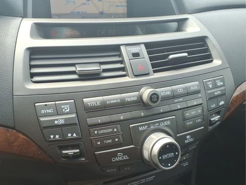 Used 2012 Honda Accord EX-L image 9