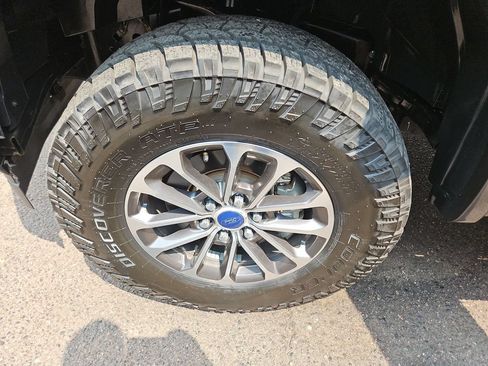 Used 2018 Ford F150 Lariat AWD/4WD image 26