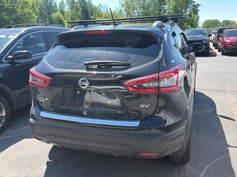 Used 2021 Nissan Rogue Sport SV FWD image 8