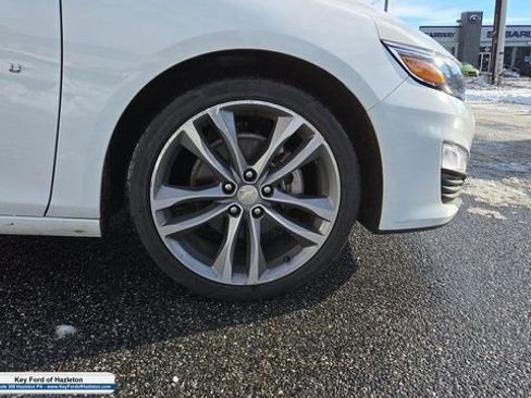 Used 2022 Chevrolet Malibu LT image 13