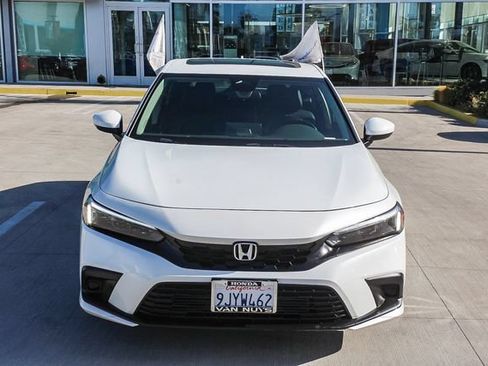 Used 2024 Honda Civic EX-L image 2