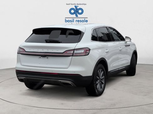 Used 2021 Lincoln Nautilus AWD image 7