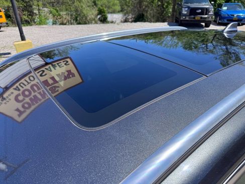 Used 2017 Lincoln MKC Select w/ Select Plus Package image 6