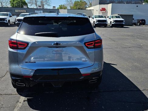 Used 2023 Chevrolet Blazer RS w/ LPO, Floor Liner Package FWD image 6