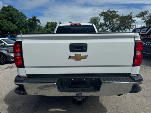 Used 2018 Chevrolet Silverado 2500 W/T w/ WT Fleet Convenience Package image 6