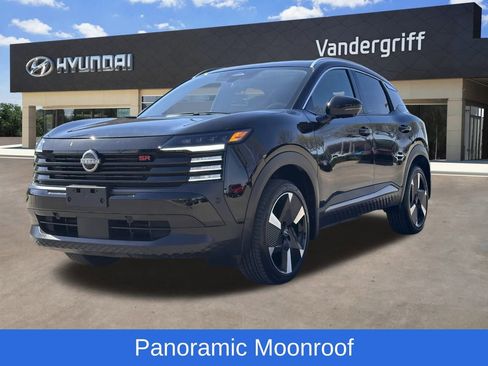 Used 2025 Nissan Kicks SR w/ SR Premium Package image 5