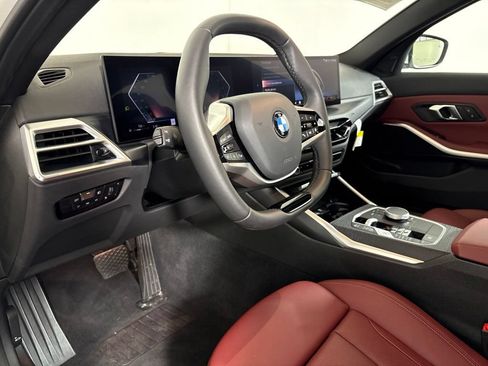 Certified 2025 BMW 330i Sedan w/ Convenience Package RWD image 25