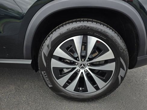 Used 2024 Mercedes-Benz GLE 350 4MATIC image 21