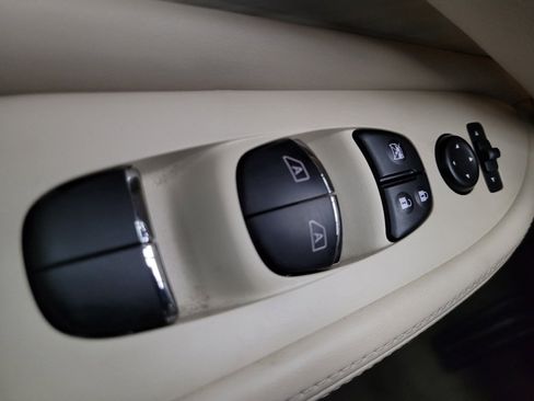 Used 2015 Nissan Murano SL image 27