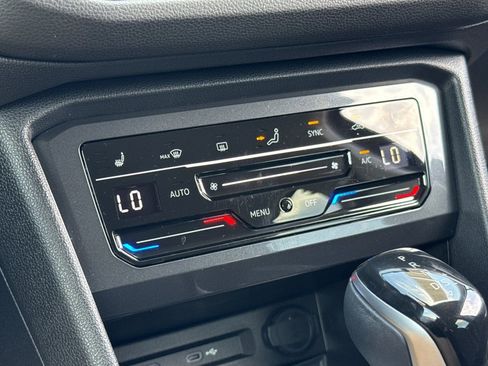 Certified 2023 Volkswagen Tiguan SE image 21