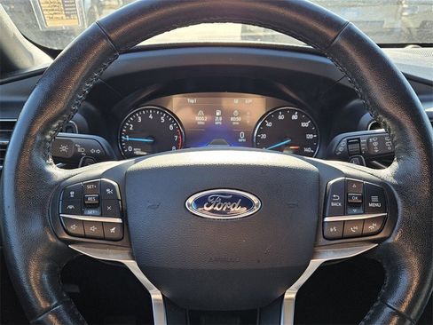 Used 2020 Ford Explorer Limited w/ Class III Trailer Tow Package image 21