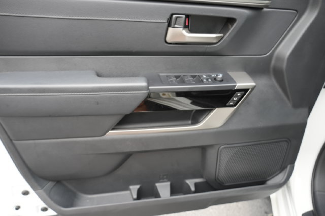 Used 2024 Toyota Tundra Limited AWD/4WD image 23