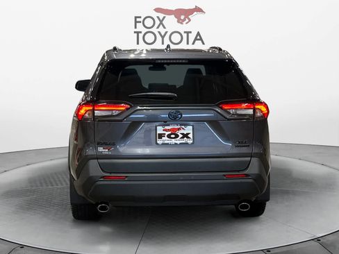 Used 2024 Toyota RAV4 XLE w/ Convenience Package AWD/4WD image 5