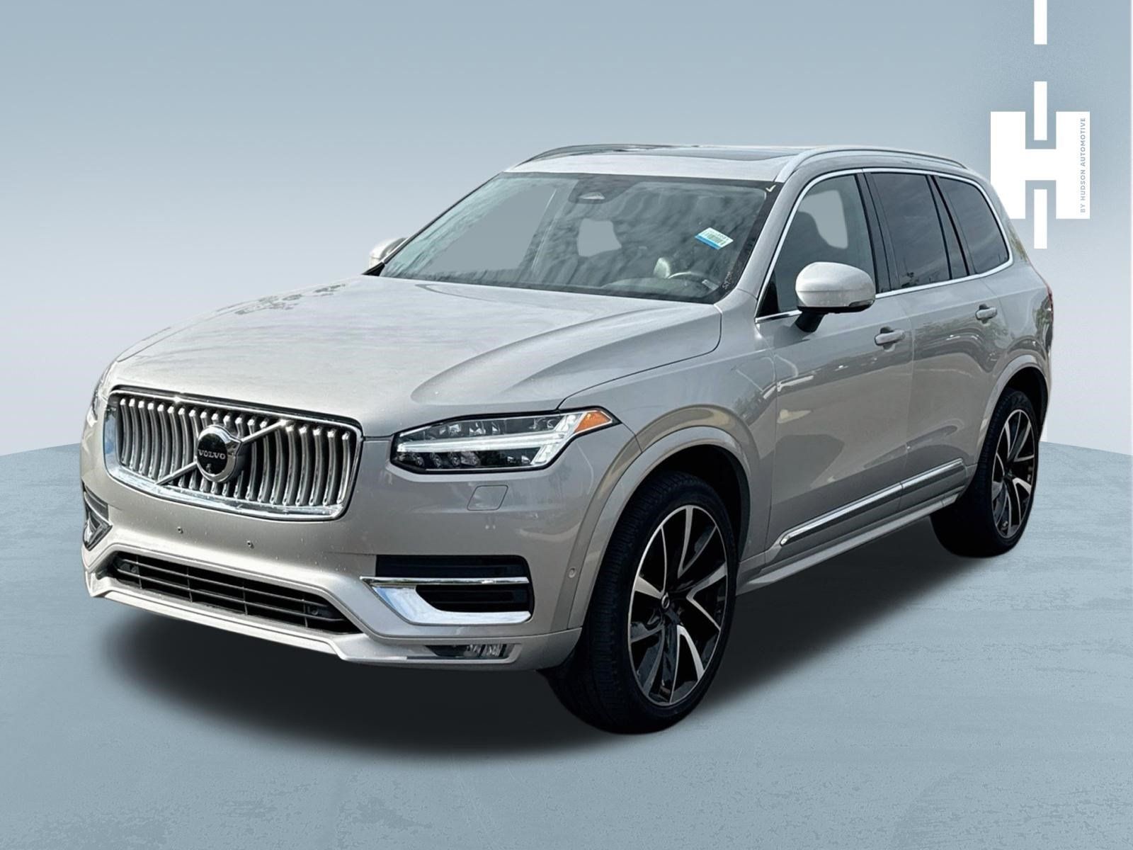 Used 2023 Volvo XC90 B6 Plus AWD/4WD image 3