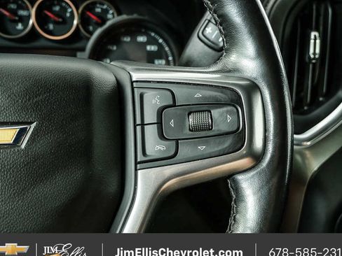 Certified 2021 Chevrolet Silverado 1500 LT AWD/4WD image 11