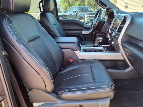 Used 2019 Ford F150 Lariat w/ Equipment Group 502A Luxury image 14