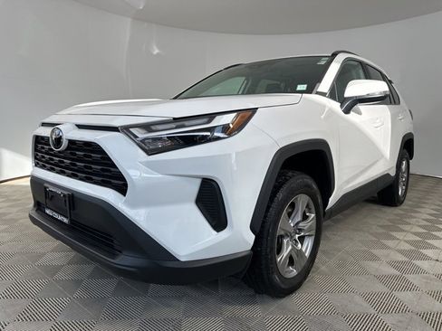 Used 2023 Toyota RAV4 XLE image 3