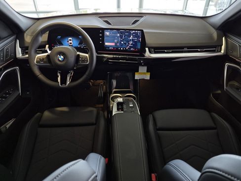 New 2026 BMW X2 xDrive28i w/ M Sport Package AWD/4WD image 18