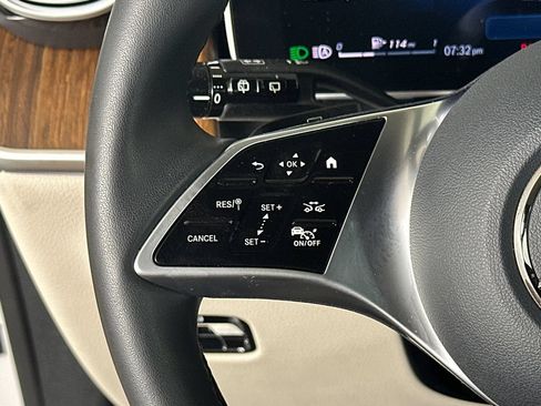 Certified 2026 Mercedes-Benz GLC 300 image 27