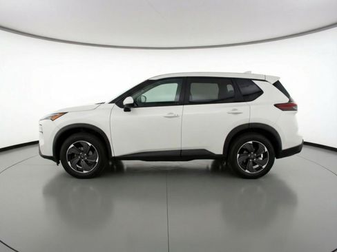 Used 2025 Nissan Rogue SV FWD image 5