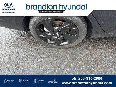 Certified 2026 Hyundai Elantra Sport w/ Cargo Package FWD image 33