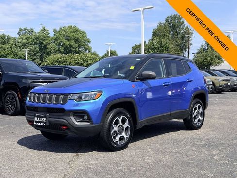 Certified 2022 Jeep Compass Trailhawk AWD/4WD image 5