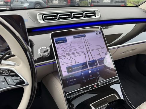 New 2026 Mercedes-Benz S 580 4MATIC Sedan image 21