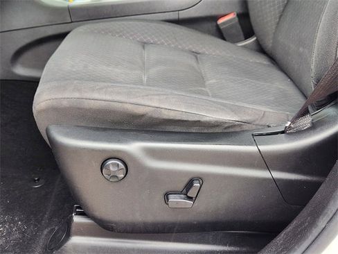 Used 2019 Jeep Grand Cherokee Laredo image 21