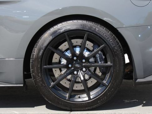 Used 2018 Ford Mustang Shelby GT350 w/ Electronics Package RWD image 32