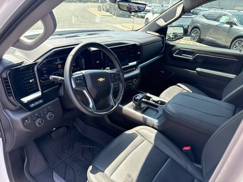 Used 2025 Chevrolet Silverado 1500 LTZ w/ Technology Package AWD/4WD image 17