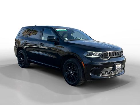 Used 2023 Dodge Durango GT image 7