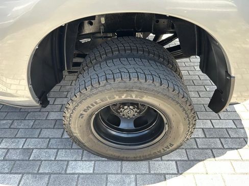 Used 2022 RAM 3500 Tradesman w/ Chrome Appearance Group AWD/4WD image 7