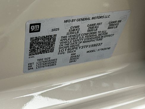 New 2026 GMC Sierra 2500 AT4 w/ AT4 Premium Plus Package image 29