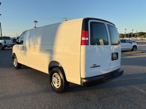 New 2025 Chevrolet Express 3500 Extended w/ Driver Convenience Package image 5