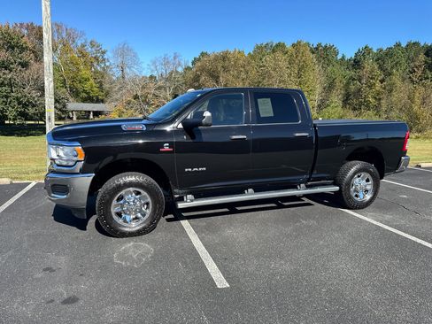 Used 2022 RAM 2500 Tradesman image 13