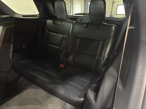 Used 2025 Ford Explorer ST image 13