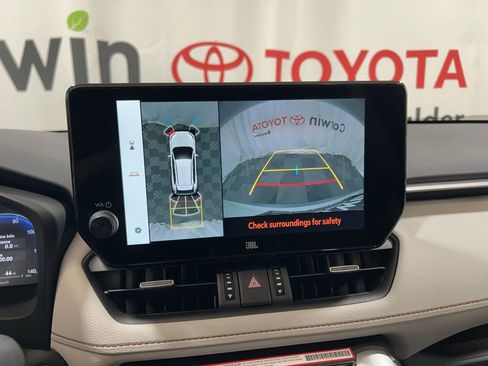 Used 2025 Toyota RAV4 Limited w/ Advanced Technology Package AWD/4WD image 28