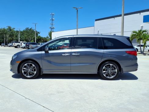 Certified 2023 Honda Odyssey Elite image 4
