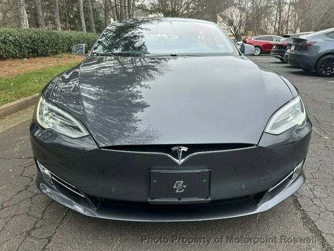 Used 2018 Tesla Model S 100D image 3