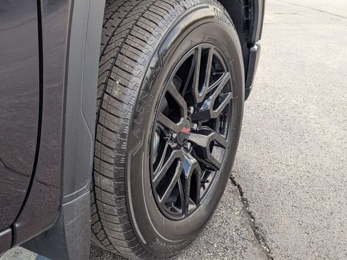 Used 2025 GMC Sierra 1500 Elevation AWD/4WD image 29