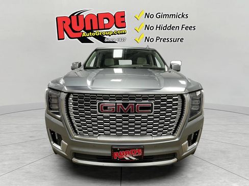 Used 2024 GMC Yukon Denali w/ Advanced Technology Package AWD/4WD image 8