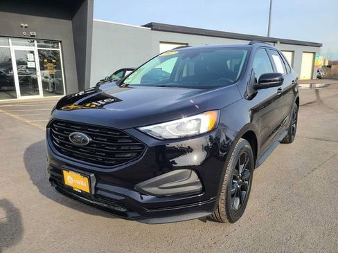 Used 2022 Ford Edge SE w/ Black Appearance Package AWD/4WD image 1