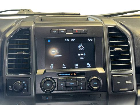 Used 2018 Ford F150 XLT w/ Equipment Group 302A Luxury AWD/4WD image 27