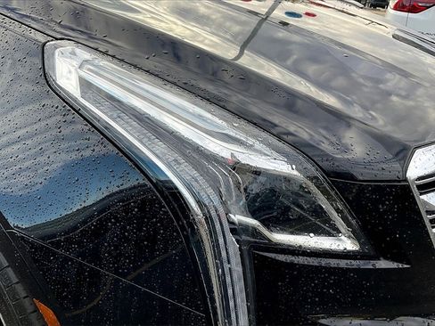 Used 2018 Cadillac XT5 Premium Luxury image 26