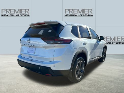 New 2026 Nissan Rogue SV image 5